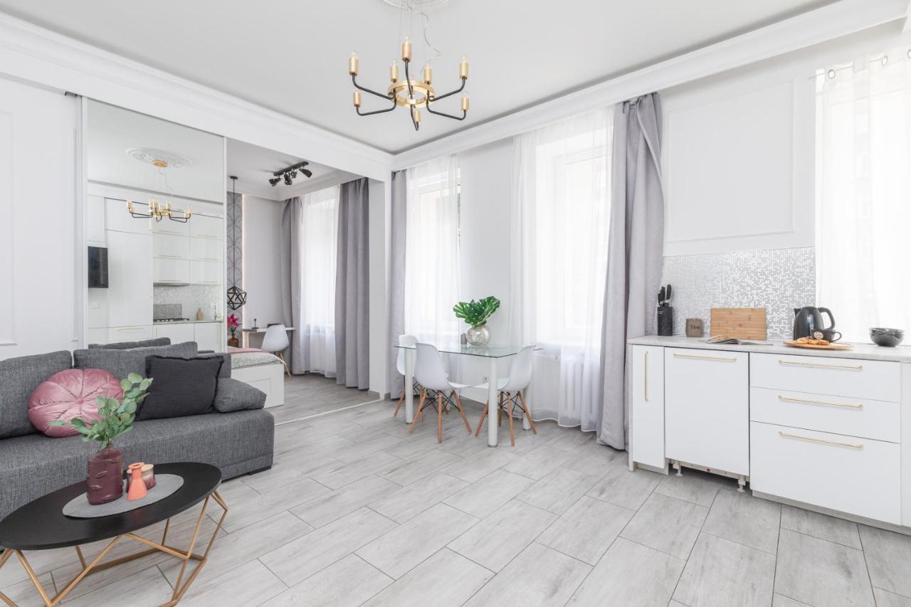 Superapart Chmielna 73A, City Center Варшава Экстерьер фото